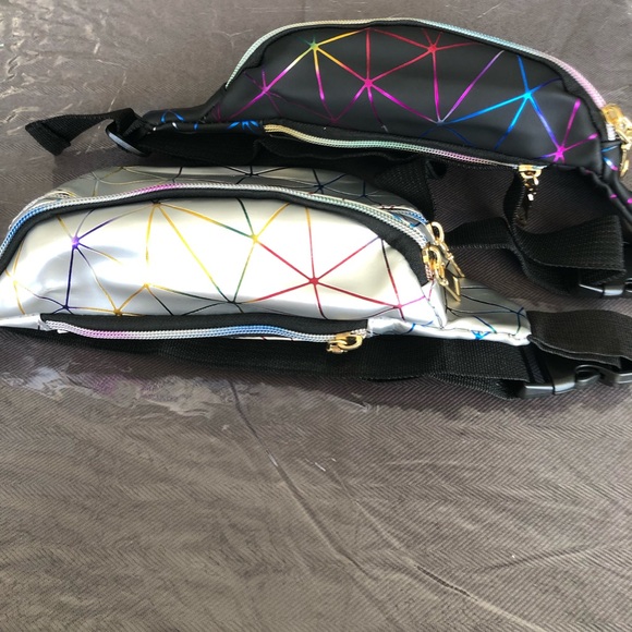 Fanny Pack Geometric Holographic waist belt bag - Picture 6 of 12